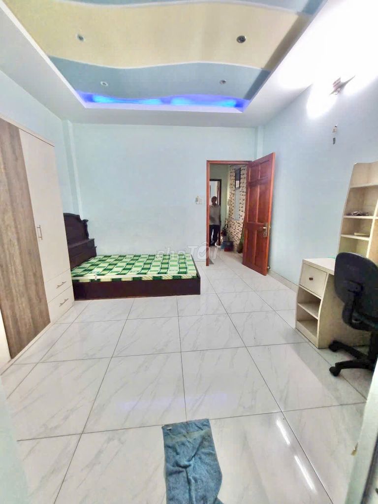 Mã Lò 4 x17 meters, 3 L,4 bedroom-Full Seven for 14 million a month