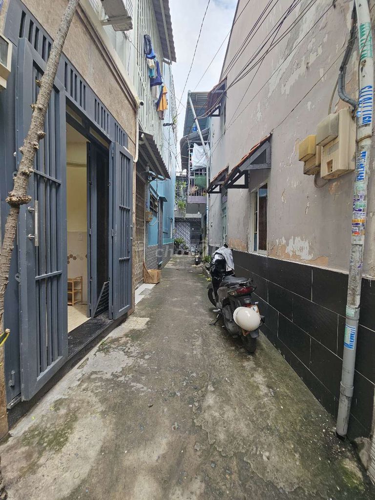 A full interior rental house near Parmall