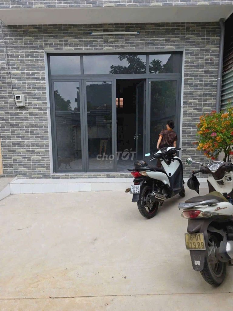 The new house is 540 m Lê Trọng Tấn - The truck alley - clear all the time.