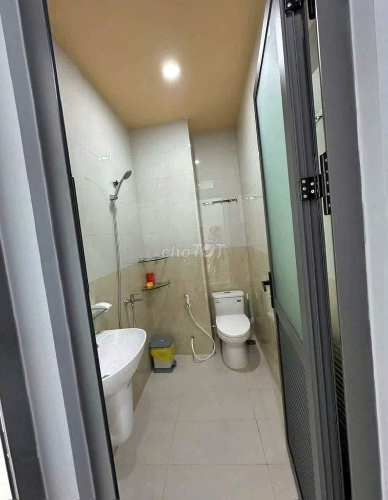 New house is 100% cold room two.