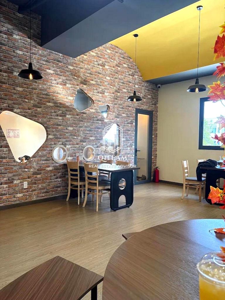 72 million, 205 Bình Thới, 11th District, 12 x 20 meters, 2nd floor.