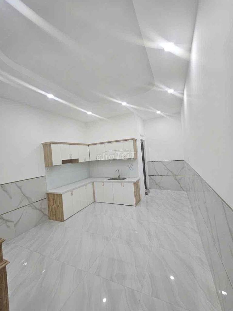 New 4 x 15 meters 1 floor st (2 bedroom 3 toilets) 5 meters down. Channel 26/3. Bình Tân