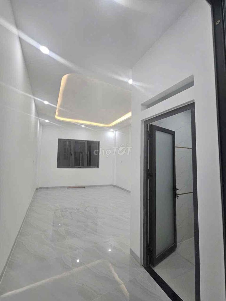 New 4 x 15 meters 1 floor st (2 bedroom 3 toilets) 5 meters down. Channel 26/3. Bình Tân
