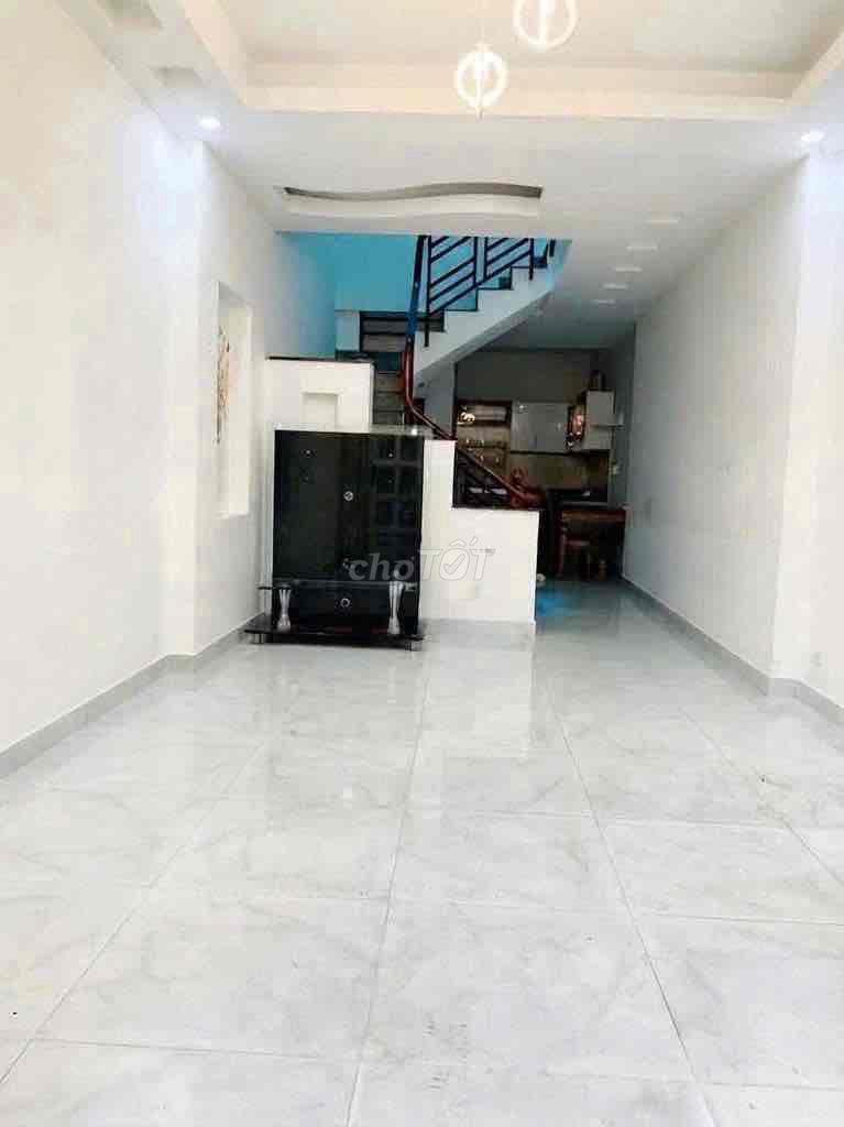 Rent the fucking house. Buvfeng Park - 3.3 x 12.5 meters - 3 bedrooms
