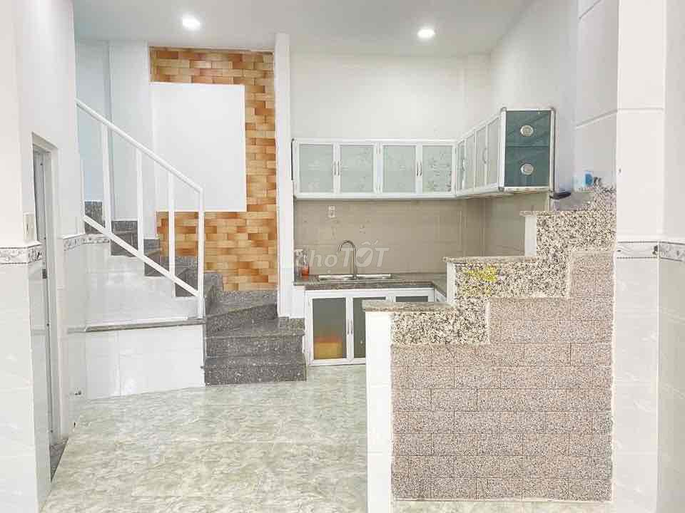 New House 2 Machine 3 x 10 meters 1 floor (2 bathrooms) 4 meters down. Lê Trọng Tấn. Tân Phú