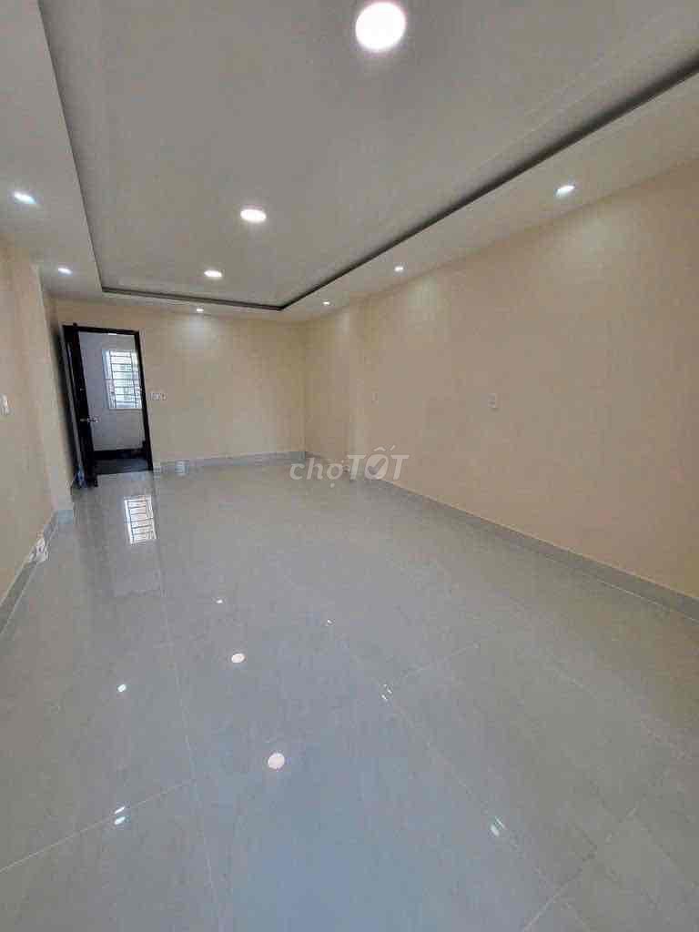 Rent a cash house Hoàng Sa