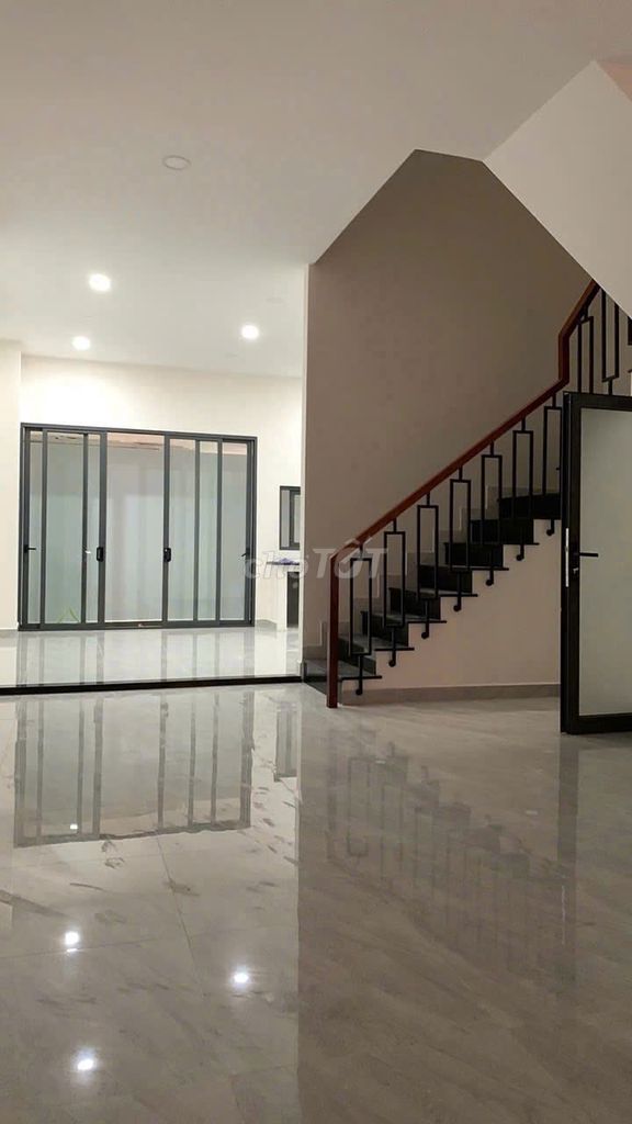 We need to rent an 159 A Phạm Văn Hai-7-5Tân Bình.