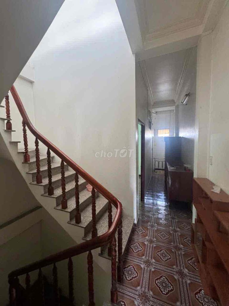 1470th Street front house 8 Gò Vấp, 4th floor bedrooms, professional leather.