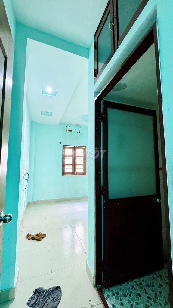 Rent an alley 373 lý thường kiệt, 3.5 x17 meters, 2 stories, 17 million refrigerators.