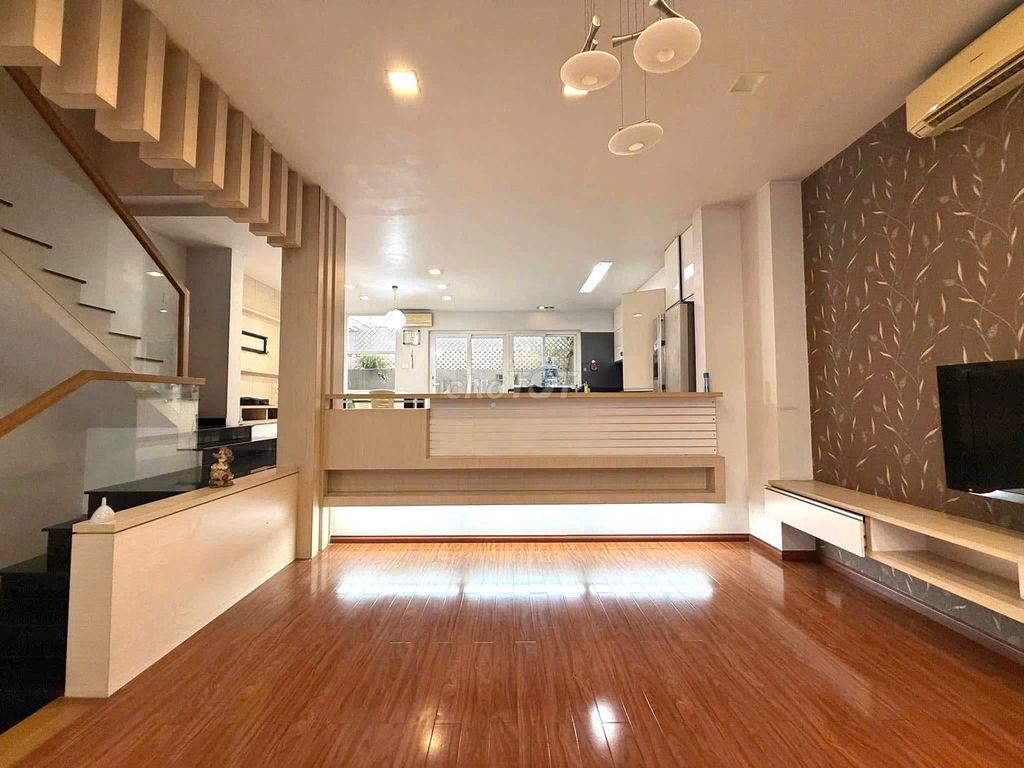Rent a residence house helam, Tân Hưng District 7