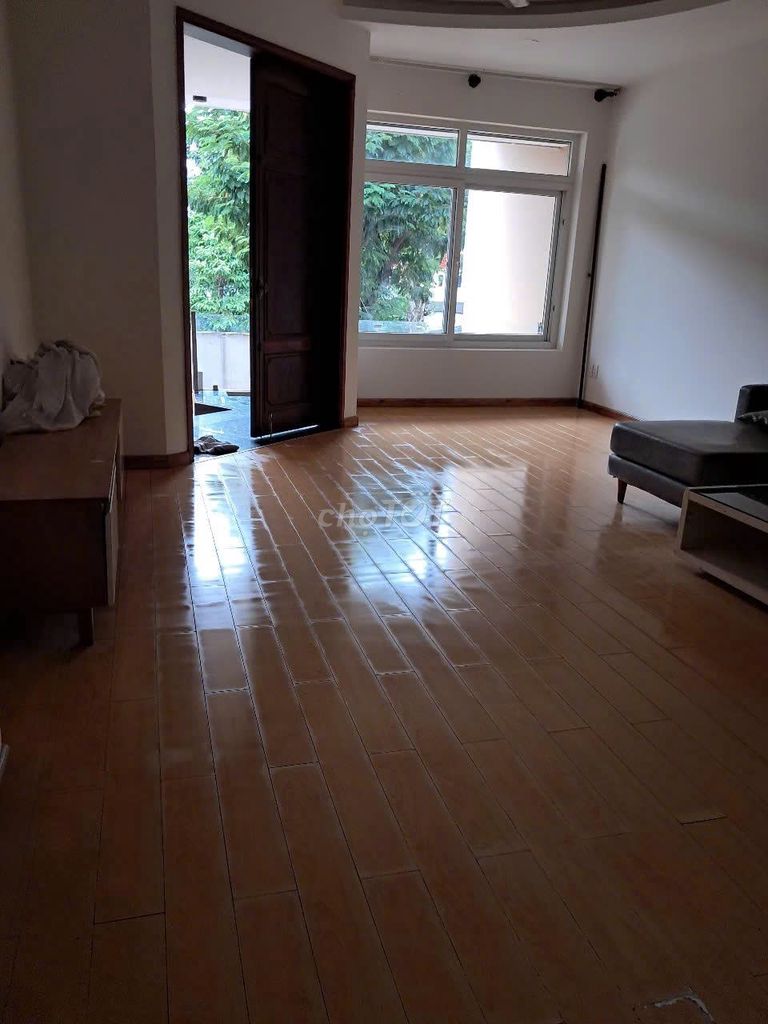 Rent a house at Kadc Long 420 M2 015 bedrooms only 28 million a month