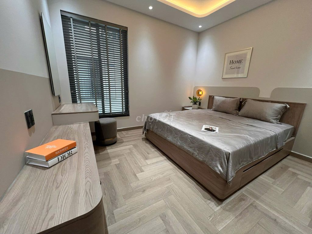 Rent the original Kadc lvila area 5.5 X 17,6 M.