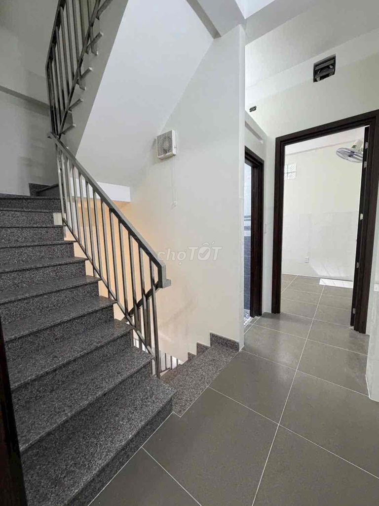 Rent a new residence, Tân Phú - 4 X11 - 2th floor - 4 bedroom