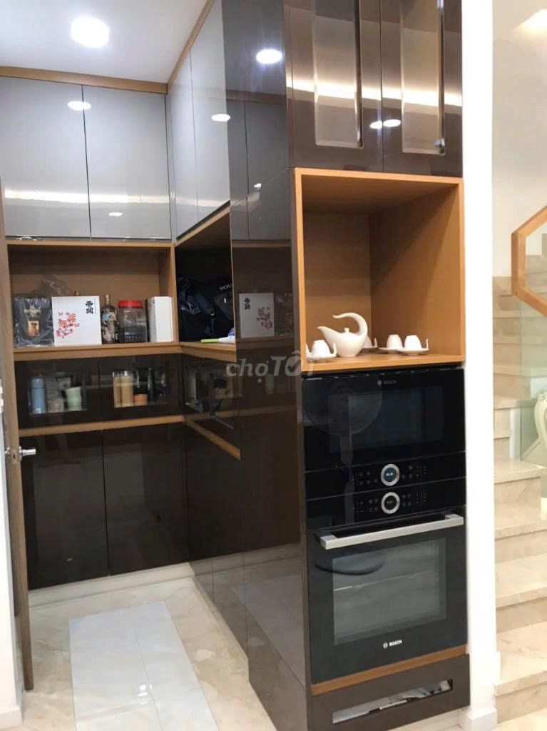 The nice case at Jamona Golden Silk District 7 - 3rd floor, 35 million.