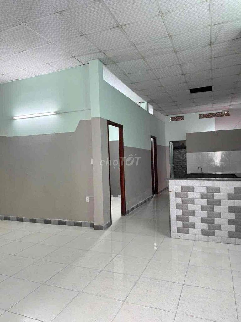 Class 4 Class 3 o'clock bedroom near Man Thiện District 9