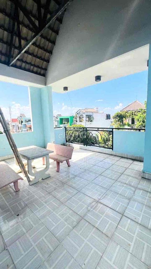 Rent the original house on 14 meters pTây Thạnh 3 floors