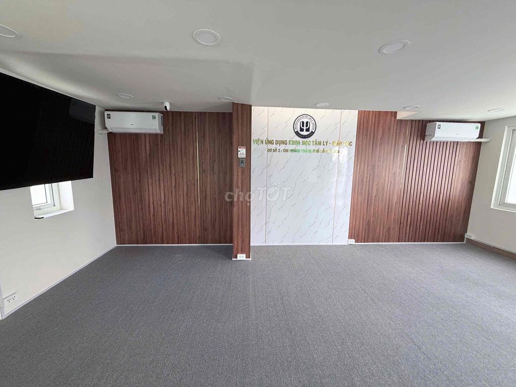 1 5th floor bedroom 7 x 20 meters số 40 Tân Phong Front
