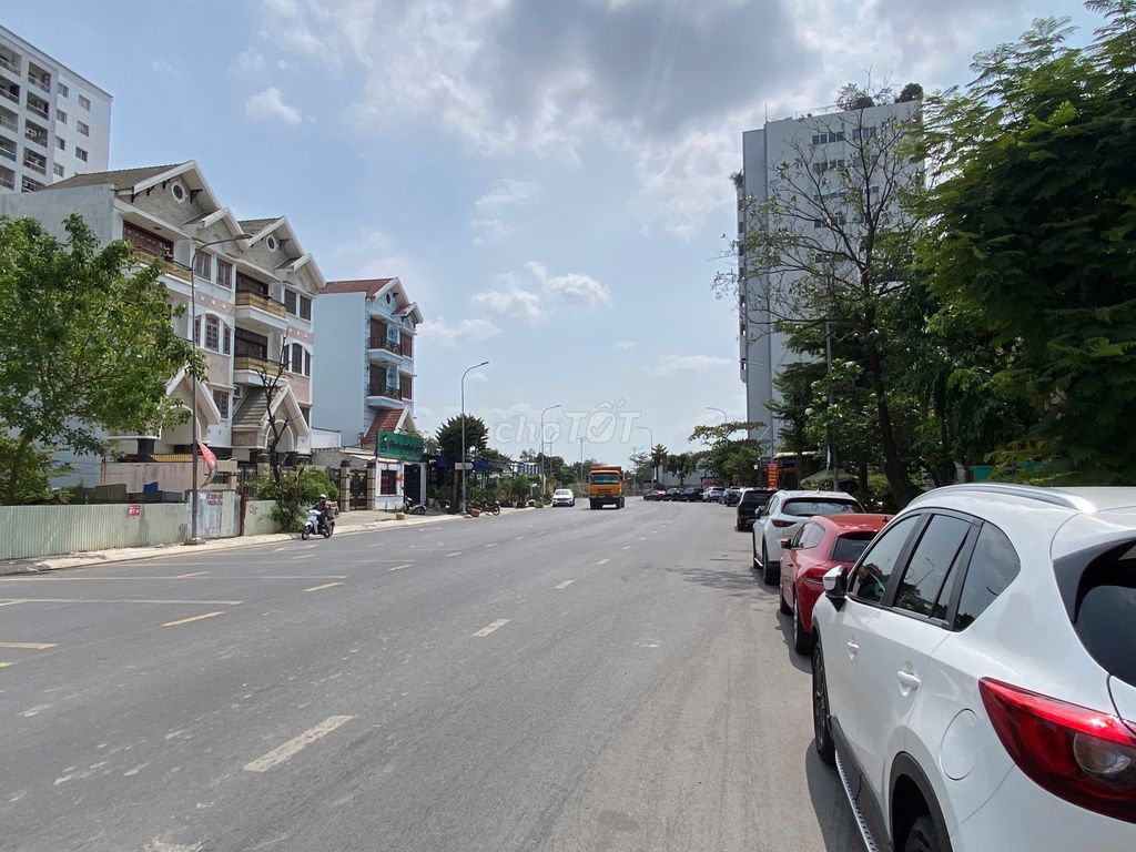 Rent Phú Thuận Cash 5 Rooms of Wittt i - 45 million a month