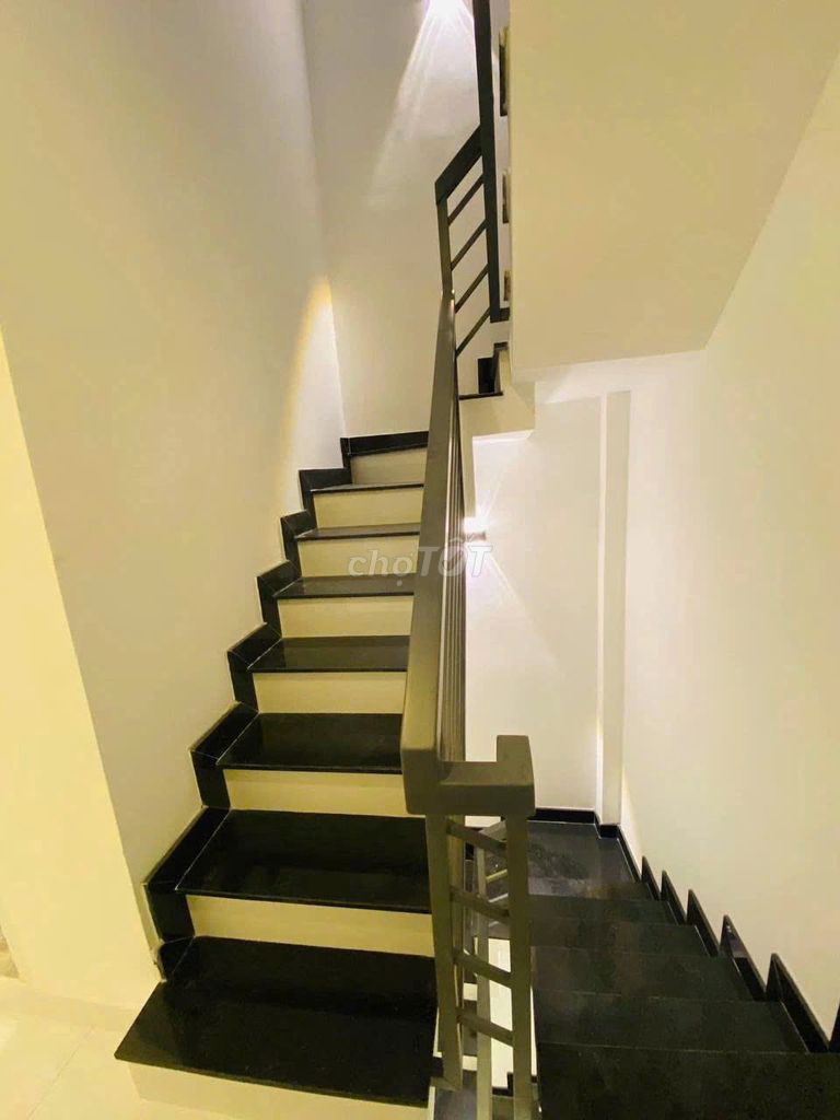 Renting new house 27/3 A Đồng Đen-7* 12 Q.Tân Bình.