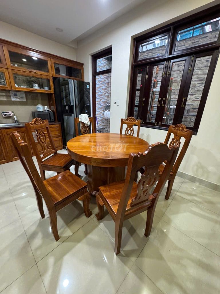 Rent the original Đặng Thùy Trâm, Central Central Central, Hcm