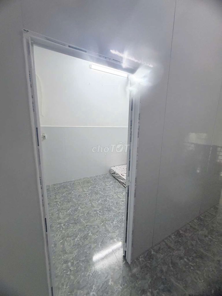 1st floor, 2nd floor, 2nd bedroom (420 Tây Lân car alley near the market)