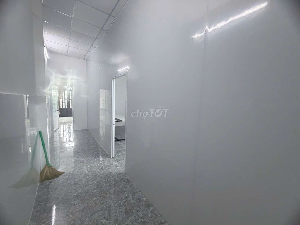 1st floor, 2nd floor, 2nd bedroom (420 Tây Lân car alley near the market)