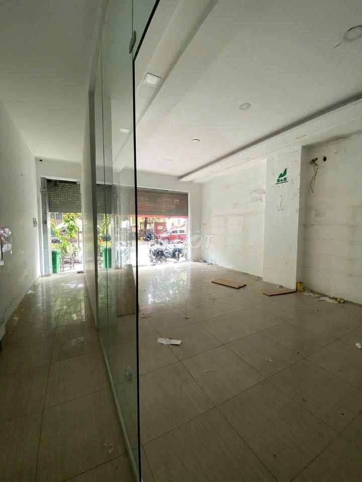 Rent cash house 105 Trần Thiện Chánh, District 10 – 6X20 M, 8 bedrooms, 50 million