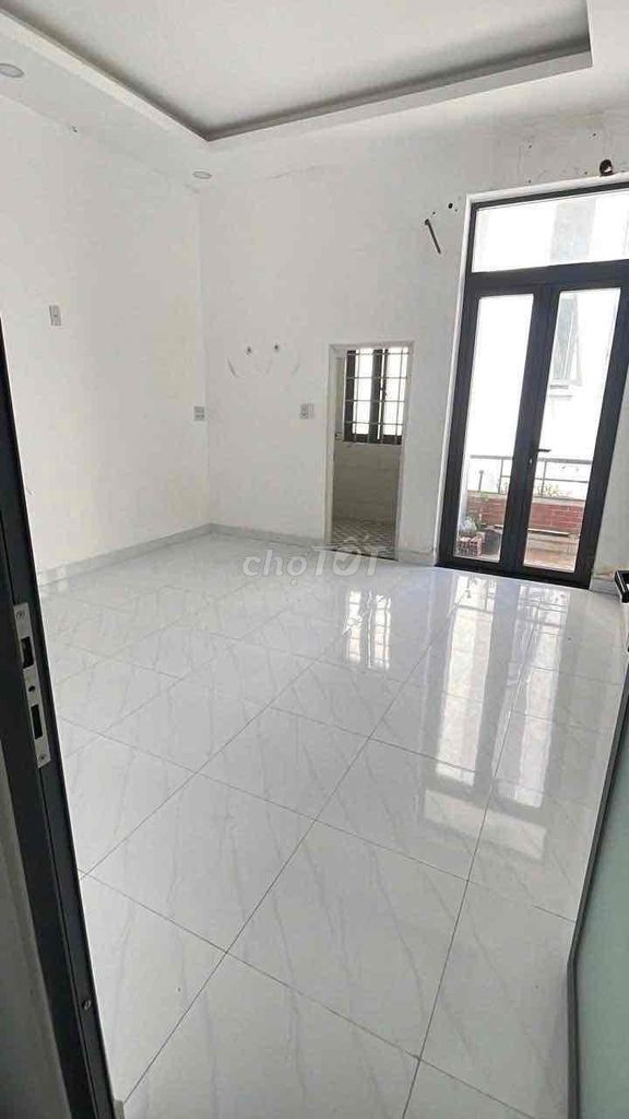 Rent the entire Số 1 street, Gò Vấp – 8.5 million a month - 2 bedroom - 3 toilets