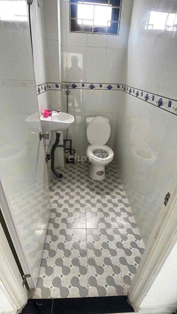 Rent the entire Số 1 street, Gò Vấp – 8.5 million a month - 2 bedroom - 3 toilets