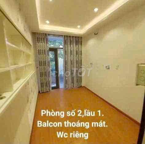 4th floor service apartment Phan Đình Phùng-755-5-5 Phú Nhuận district