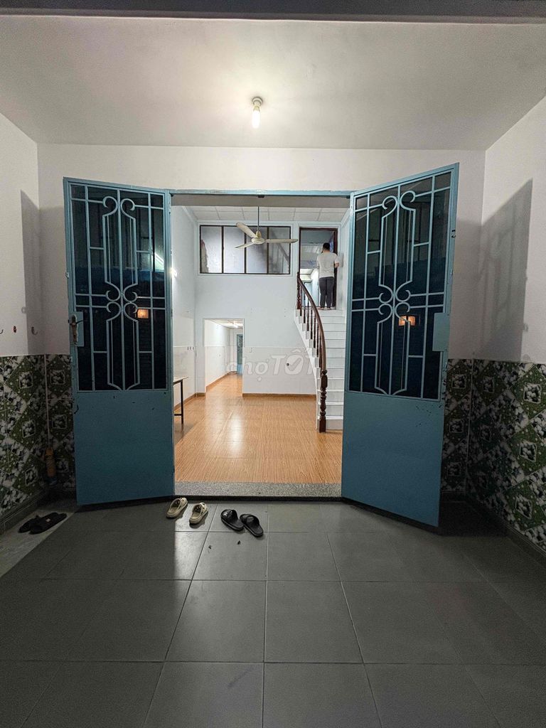 Rent an entire 21st Street, Gò Vấp - 9 million a month - 4 bedroom - 2 toilets