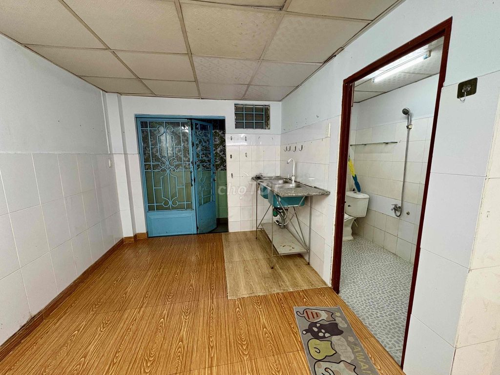 Rent an entire 21st Street, Gò Vấp - 9 million a month - 4 bedroom - 2 toilets
