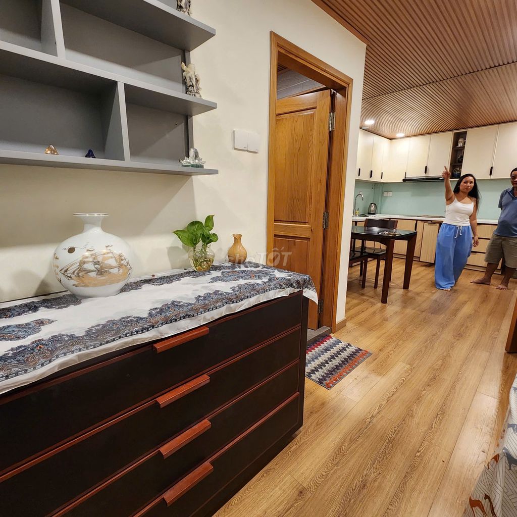 Rent Nguyễn Thế Truyện, Full interior, 2nd floor bedroom 2 toilets