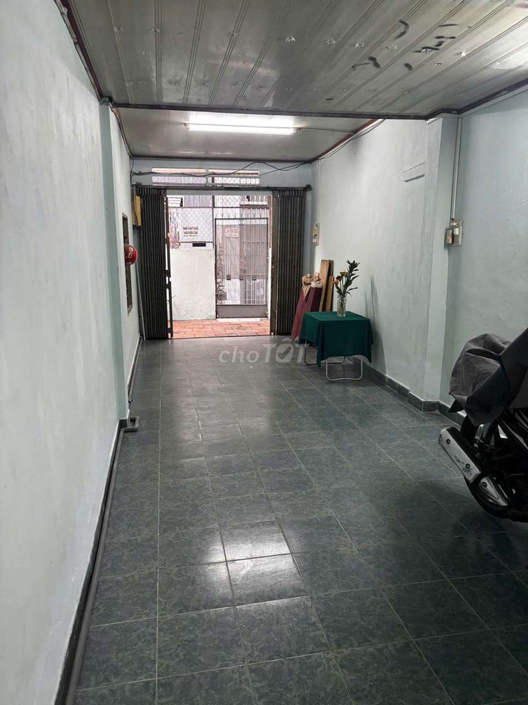 Sd 78 m2, right on Trường Sa, Bình Thạnh.