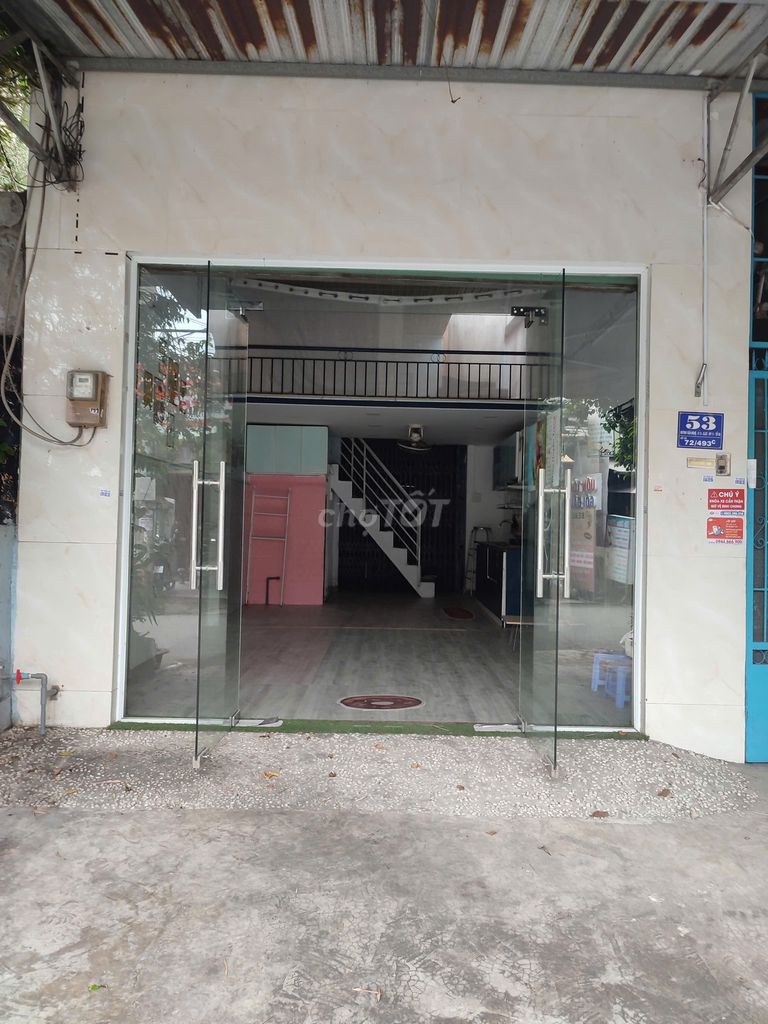Huỳnh Văn Nghệ Front Real House
