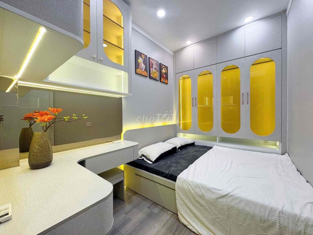 Rent a nice Trần Văn Khánh district 7.0.8.8 area of use:135 m2