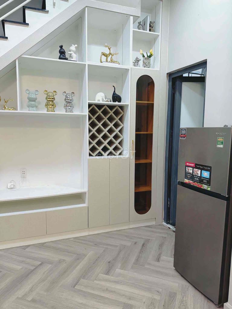 Rent a nice Trần Văn Khánh district 7.0.8.8 area of use:135 m2