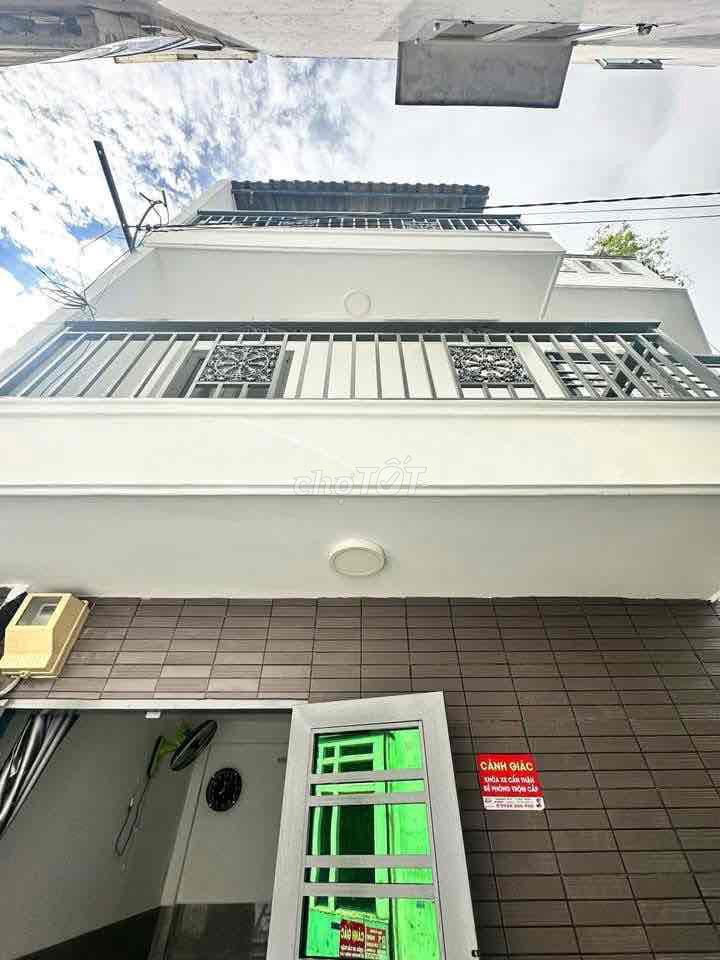 Quang Trung ground 2 floors with 3 bedrooms at 10 million, 2nd floor 2 bedrooms for 7 million