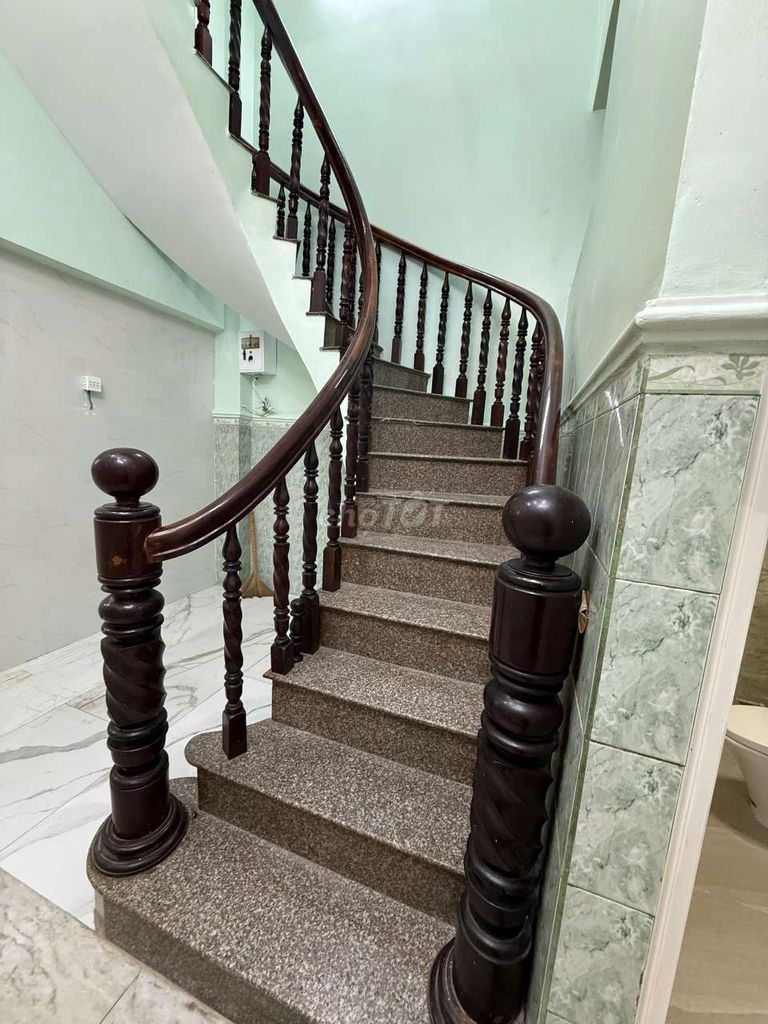 Tô Hiệu Tân Phú 3 floors plus 3 bedrooms. 2 toilets cost 12 million.