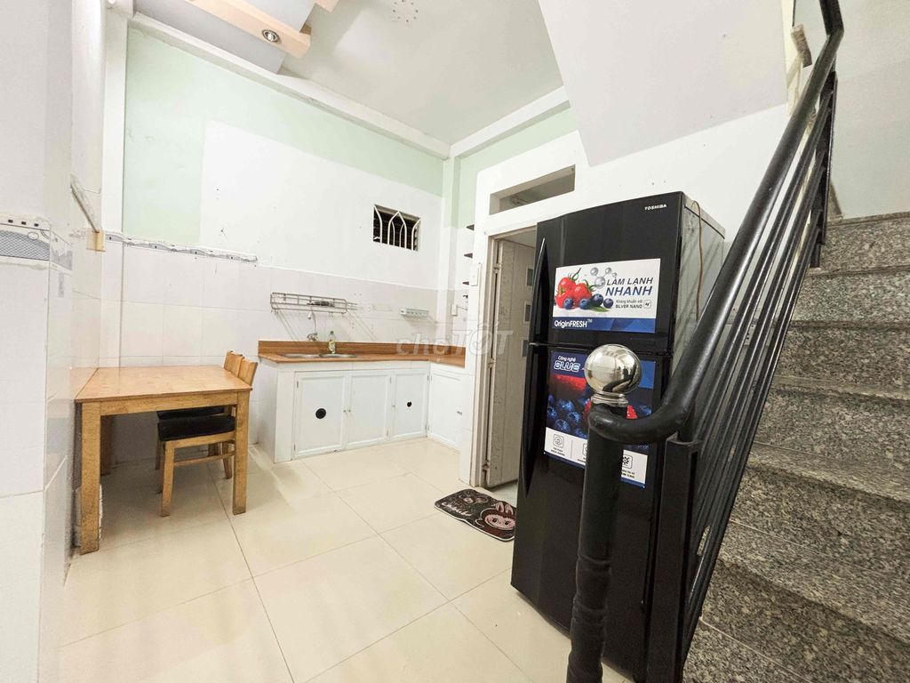 House of the county of 3: Two bedrooms, two toilets, balconies.