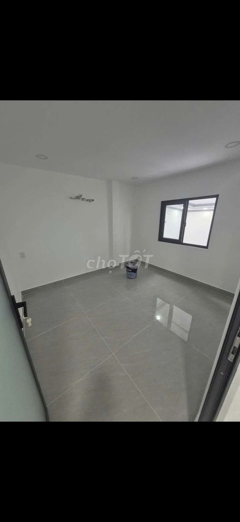 Rent 4 X16 M 2 bedroom 2 toilets Lê Trọng Tấn.