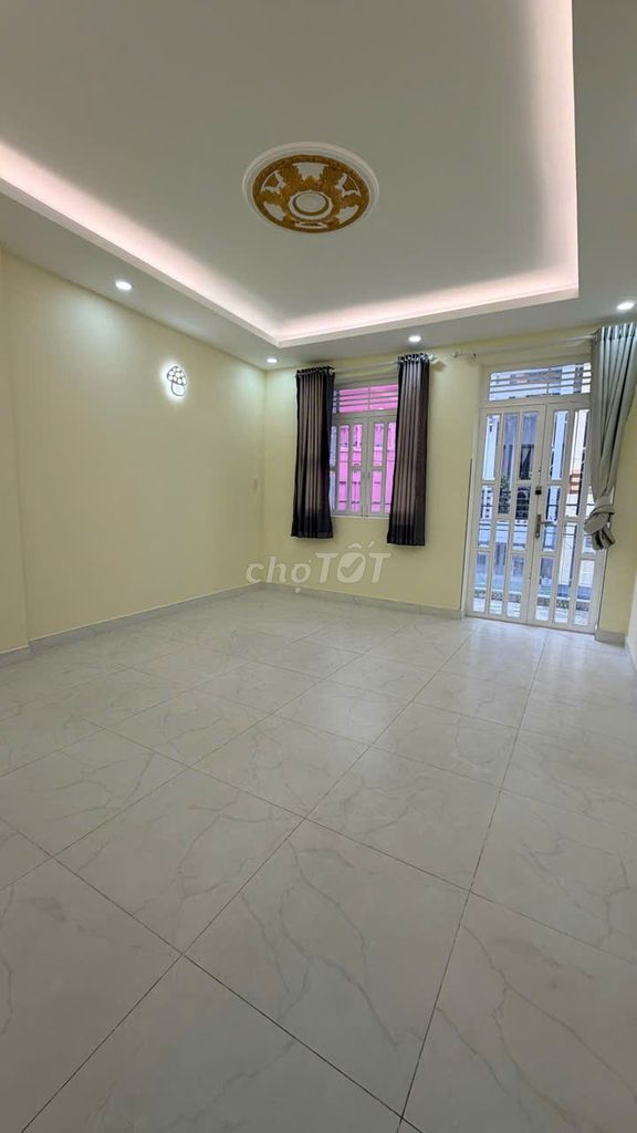 Rent Hậu Giang, 4 stories, 5 car bedrooms, 2 cash releases.