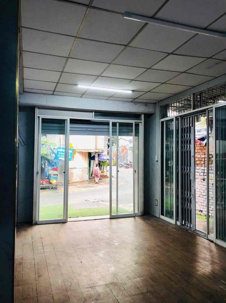Business alley -- Nguyễn Sỹ Sách (4 x12 M) free business