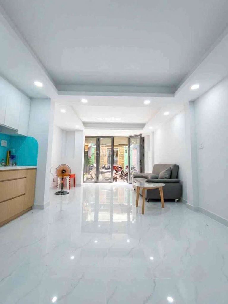 New building Tân Sơn Nhì 4 x17 M, 3 floors, St, 6 bedrooms, 6 toilets, 20 million