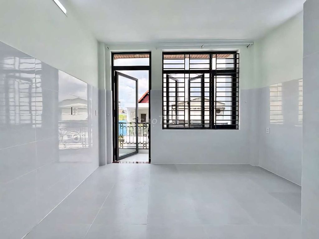 New building Tân Sơn Nhì 4 x17 M, 3 floors, St, 6 bedrooms, 6 toilets, 20 million