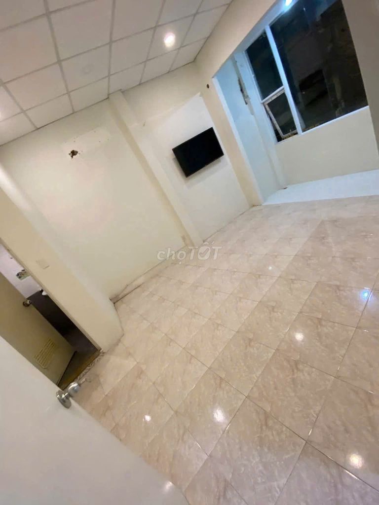 renting cash to Nguyễn Thượng Hiền(7) 5 Phú Nhuận_Adventure: 4.5 x8 meters