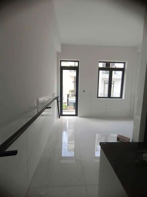 New house, roomkeeping support until early September.