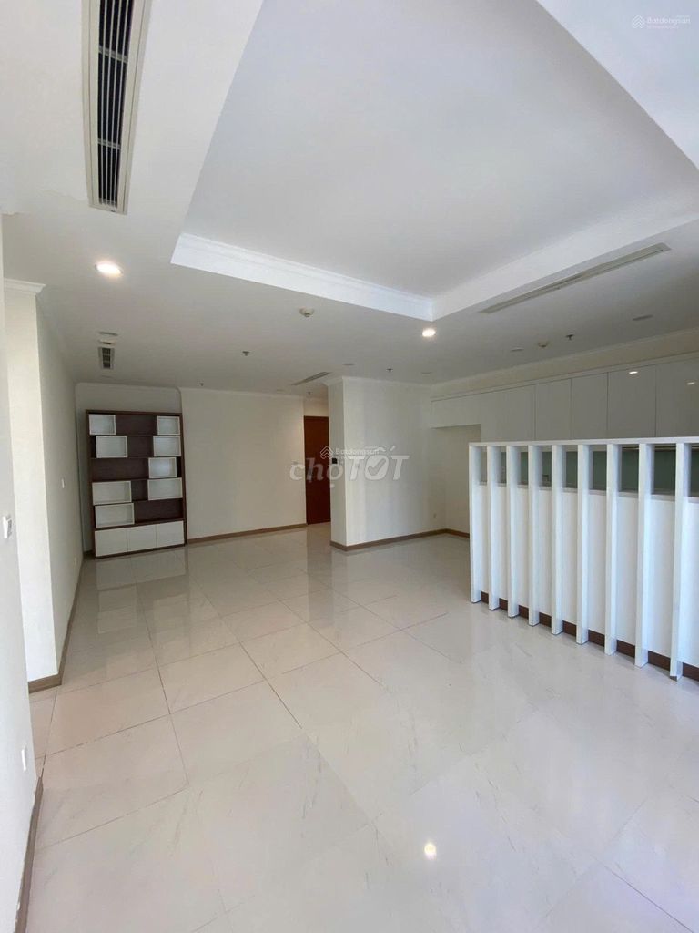 Rent a Núi Thành_8 x17 m car alley two floors, nice new house.