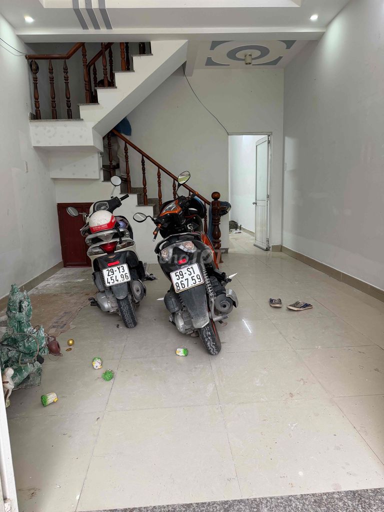 Rent 4 x17 – near good 3-Xuân Thới Thượng, hm
