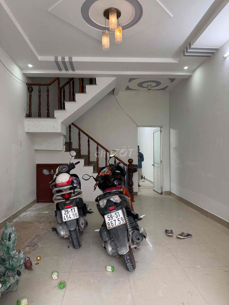 Rent 4 x17 – near good 3-Xuân Thới Thượng, hm